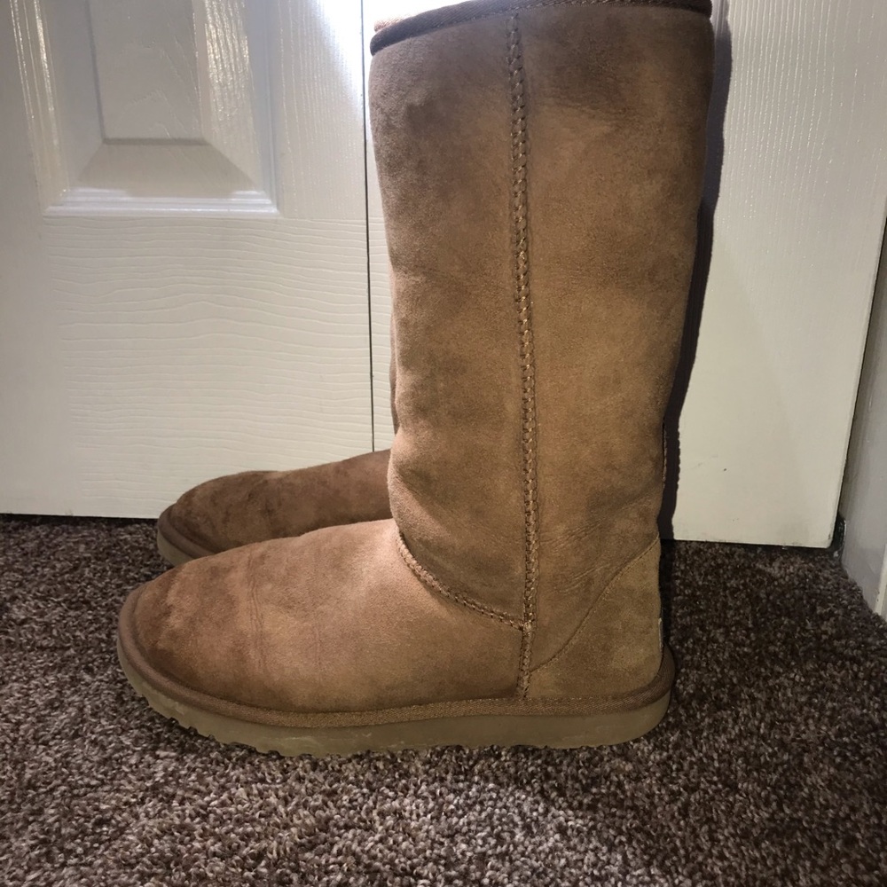 Ugh Boots Tall chestnut